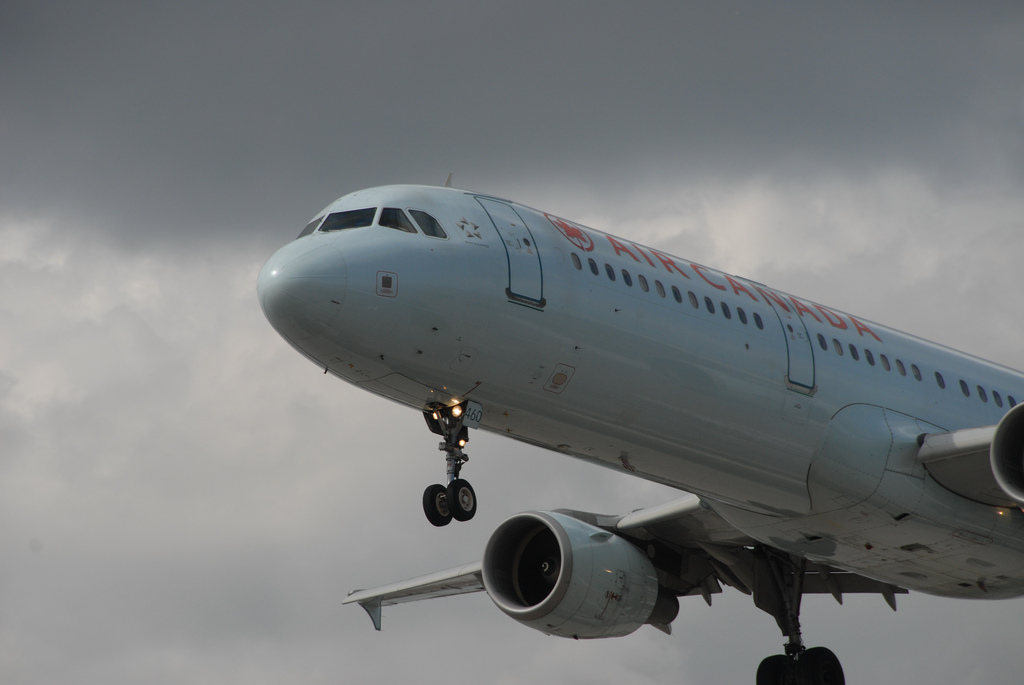 Photo of Air Canada C-GJWO, Airbus A321