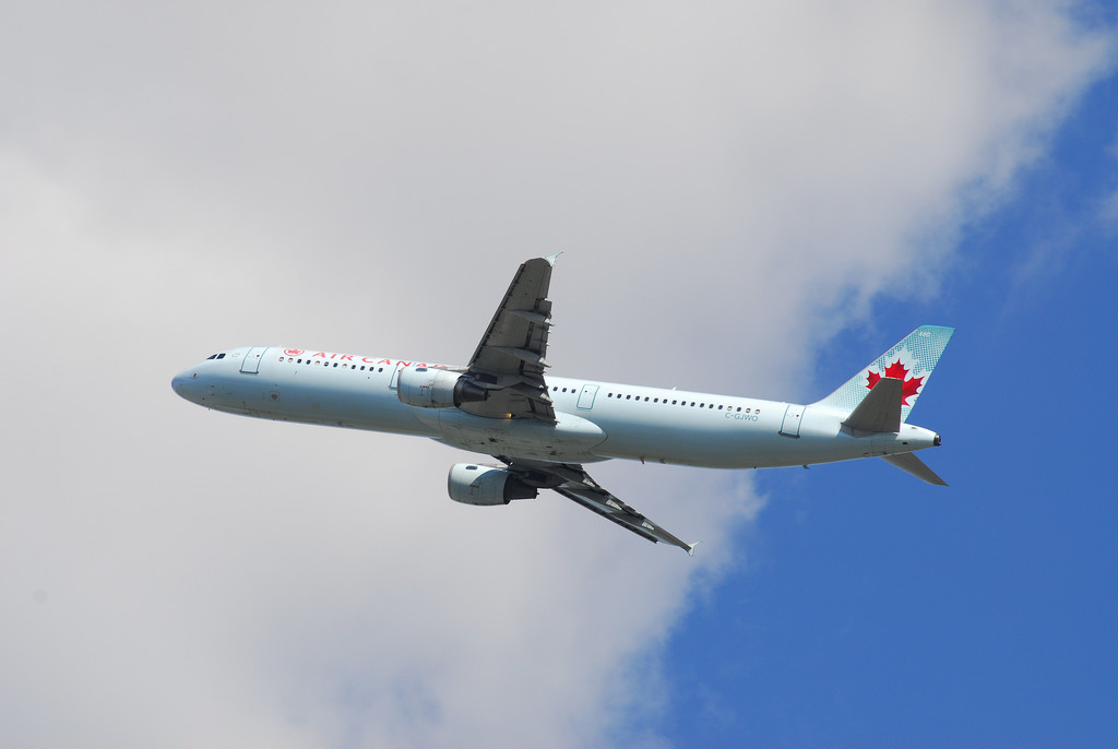 Photo of Air Canada C-GJWO, Airbus A321