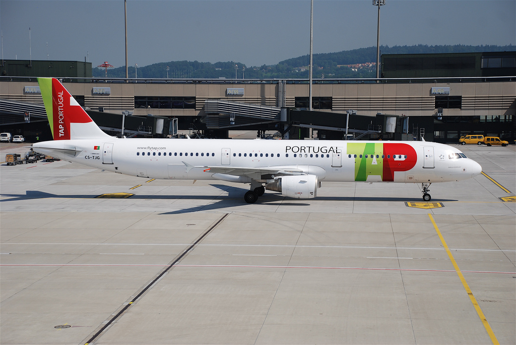 Photo of TAP Air Portugal CS-TJG, Airbus A321