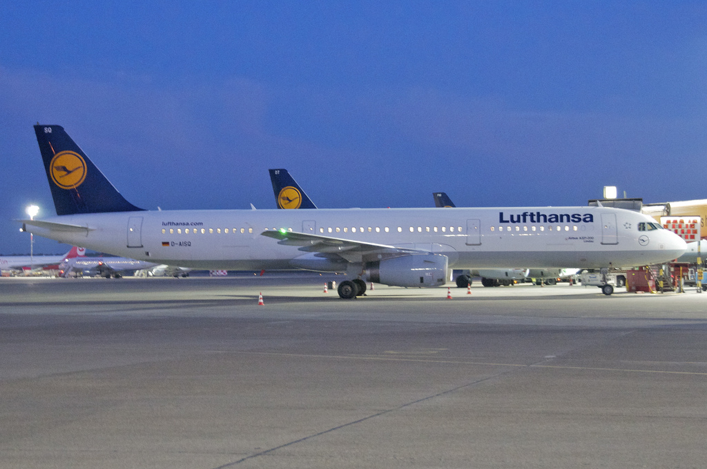 Photo of Lufthansa D-AISQ, Airbus A321