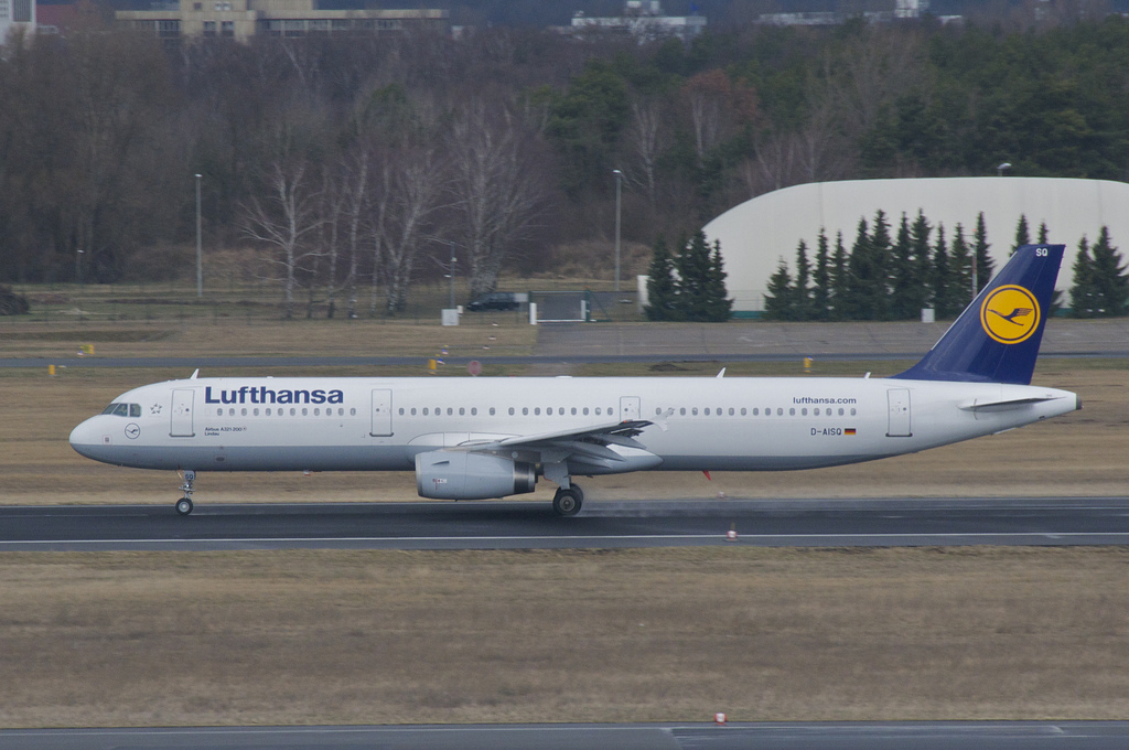Photo of Lufthansa D-AISQ, Airbus A321