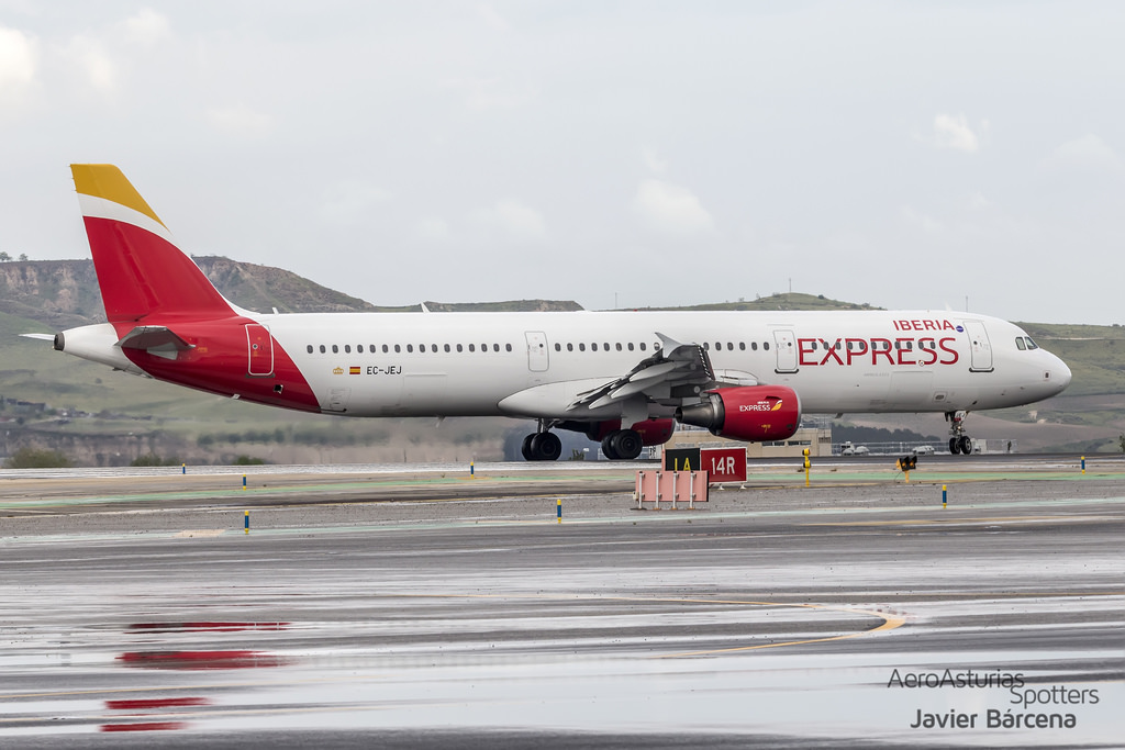 Photo of Iberia Express EC-JEJ, Airbus A321
