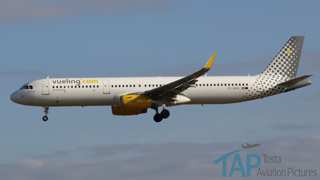 Photo of Vueling EC-MHS, Airbus A321