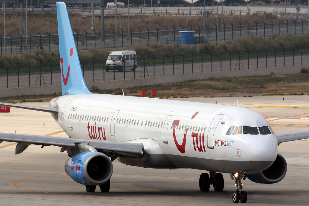 Photo of Metrojet (former Kogalym Avia, Kolavia) EI-ETJ, Airbus A321