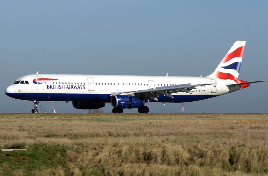 Photo of British Airways G-EUXF, Airbus A321