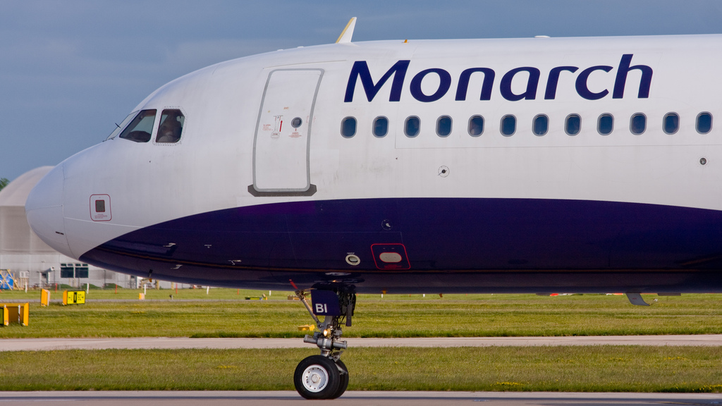Photo of Monarch Airlines G-OZBI, Airbus A321