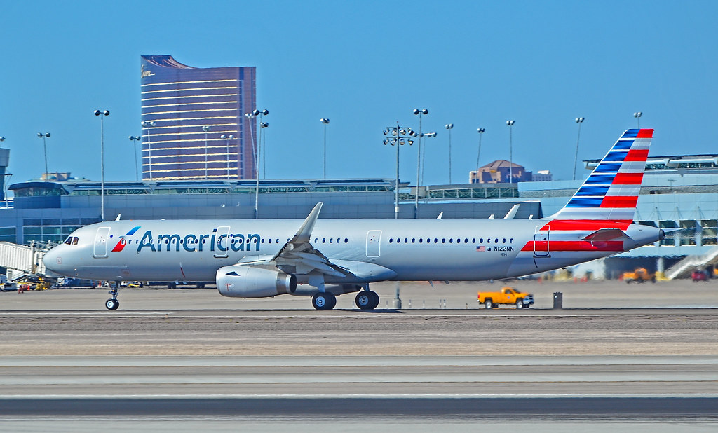 Photo of American Airlines N122NN, Airbus A321