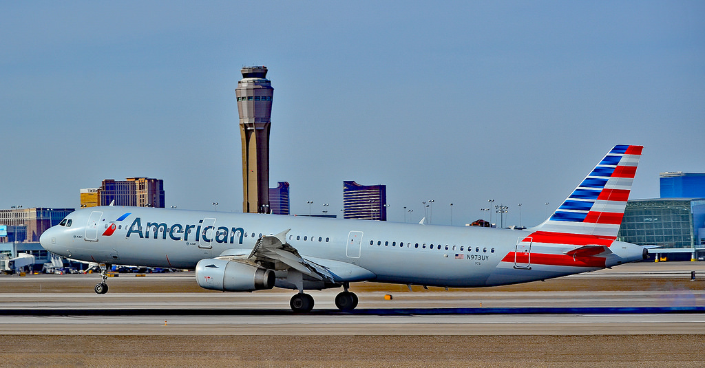 Photo of American Airlines N973UY, Airbus A321