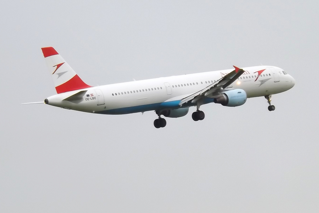 Photo of Austrian Airlines OE-LBE, Airbus A321