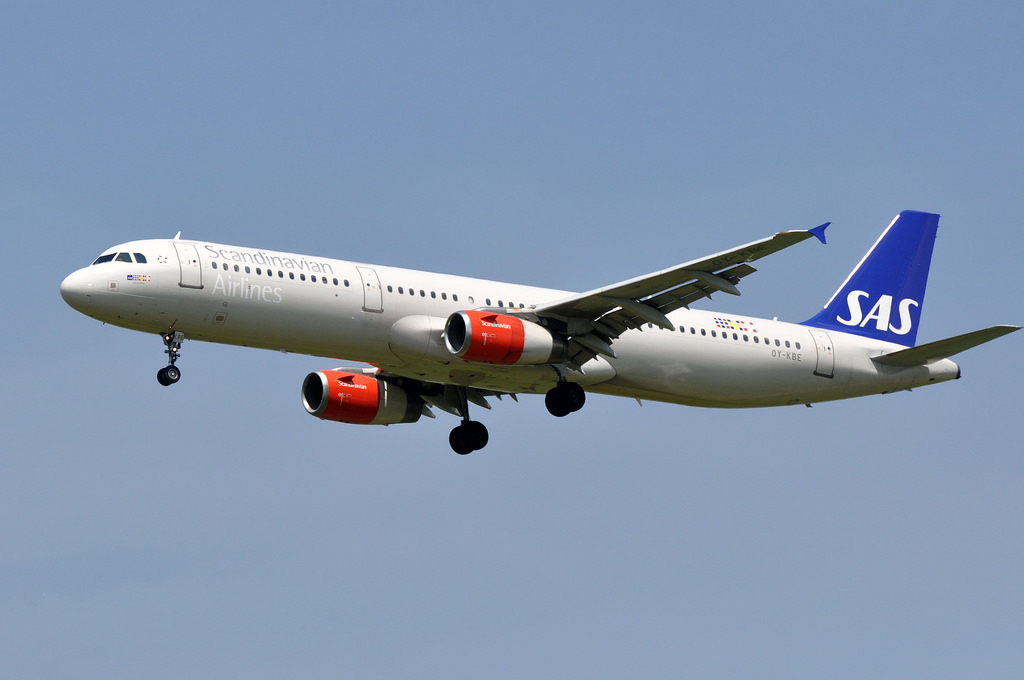 Photo of SAS Scandinavian Airlines OY-KBE, Airbus A321