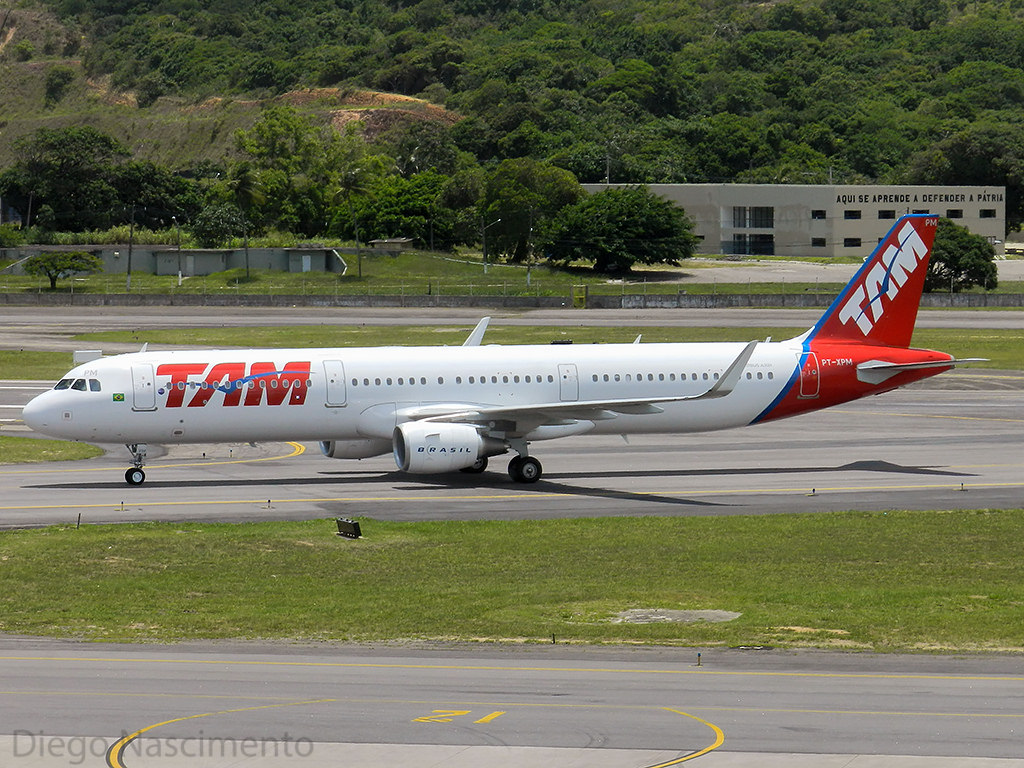 Photo of LATAM Airlines Brasil PT-XPM, Airbus A321