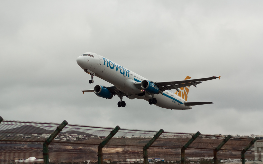 Photo of Novair SE-RDP, Airbus A321