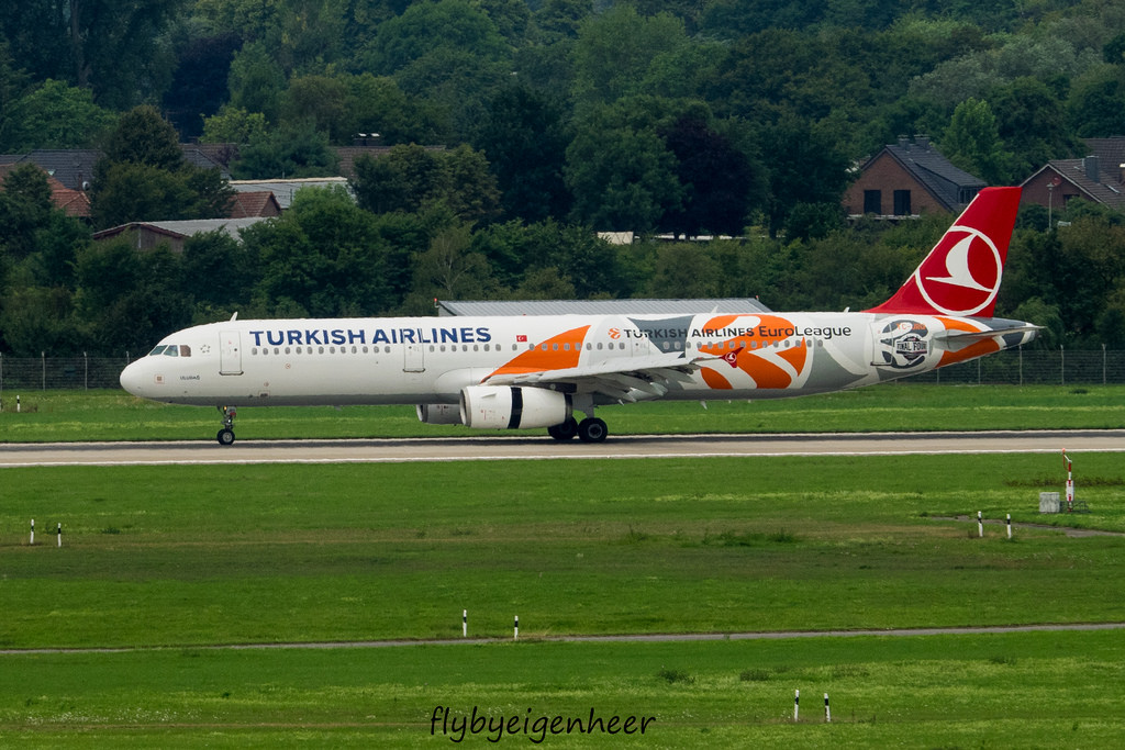 Photo of THY Turkish Airlines TC-JRO, Airbus A321