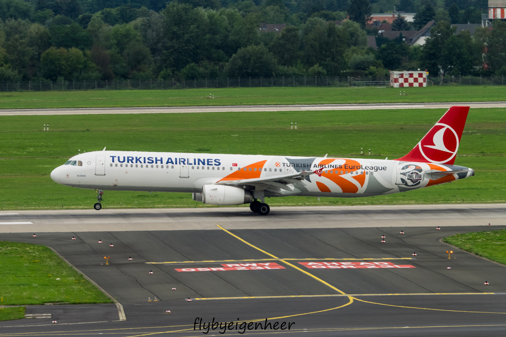 Photo of THY Turkish Airlines TC-JRO, Airbus A321