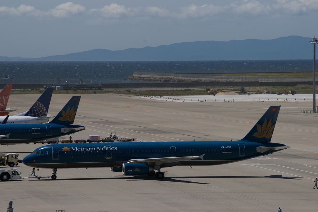 Photo of Vietnam Airlines VN-A336, Airbus A321