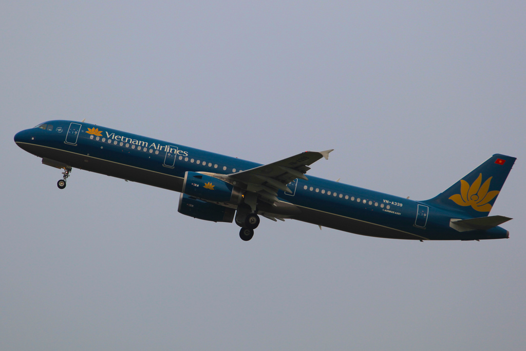Photo of Vietnam Airlines VN-A339, Airbus A321