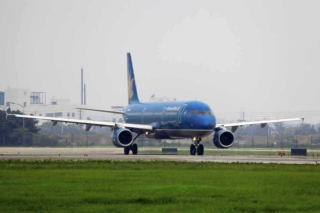 Photo of Vietnam Airlines VN-A345, Airbus A321