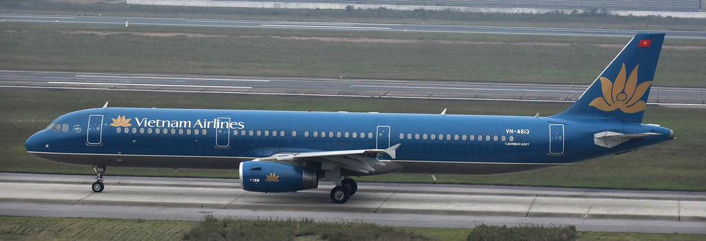 Photo of Vietnam Airlines VN-A613, Airbus A321