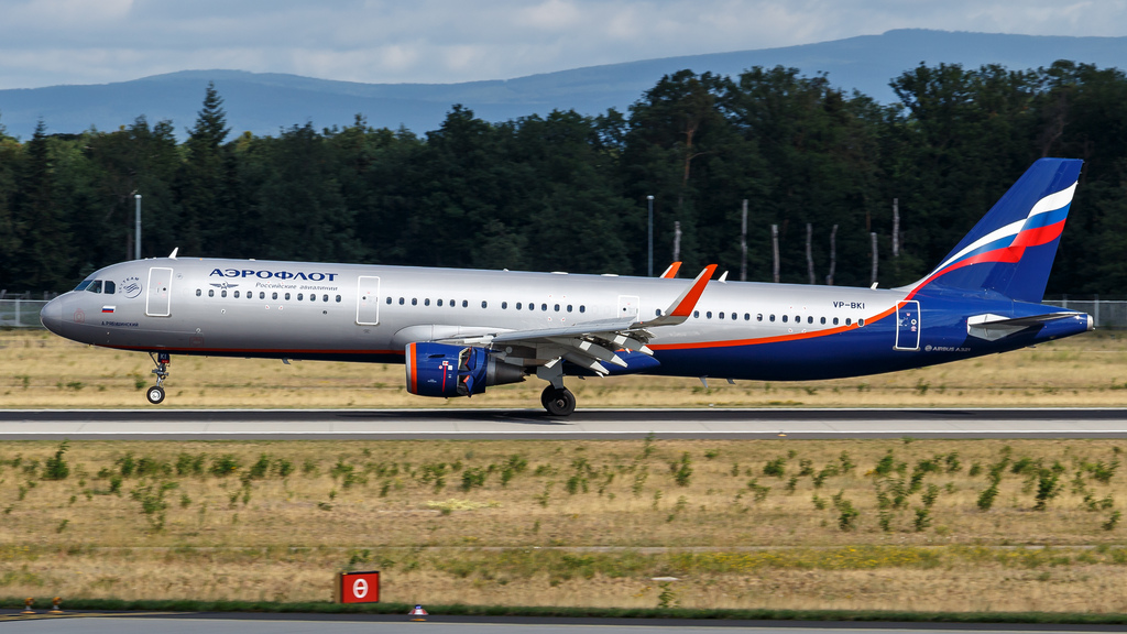 Photo of Aeroflot VP-BKI, Airbus A321