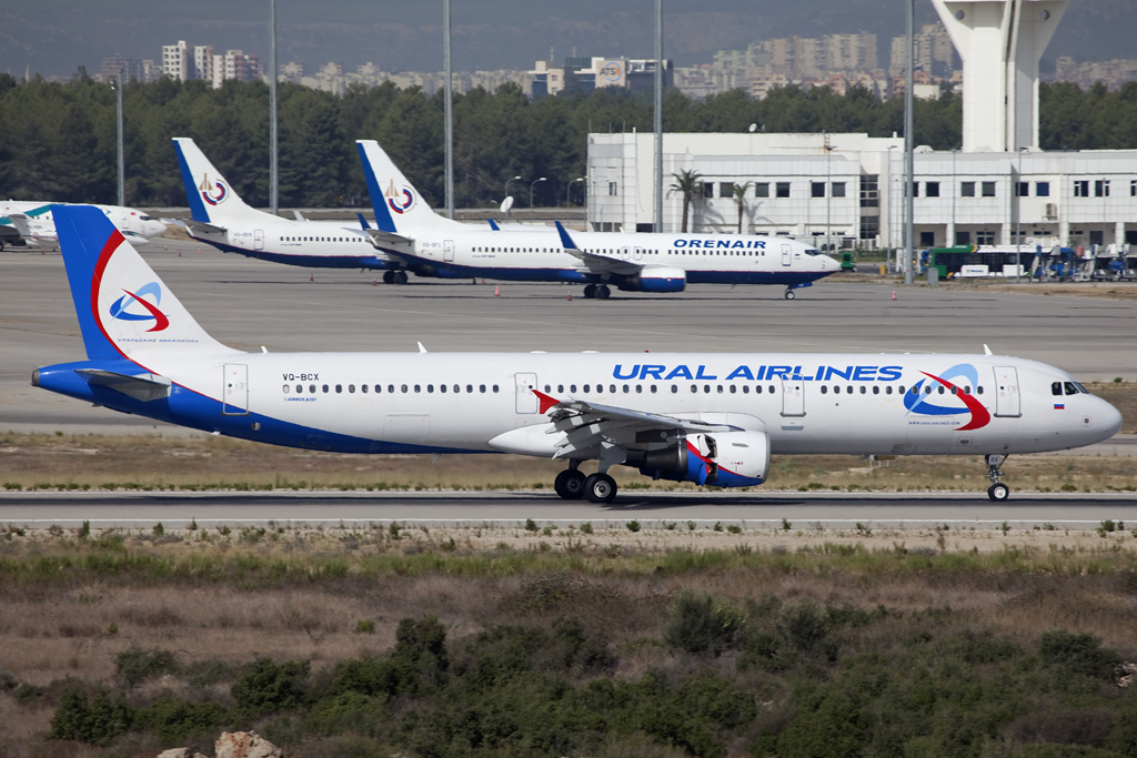 Photo of Ural Airlines VQ-BCX, Airbus A321