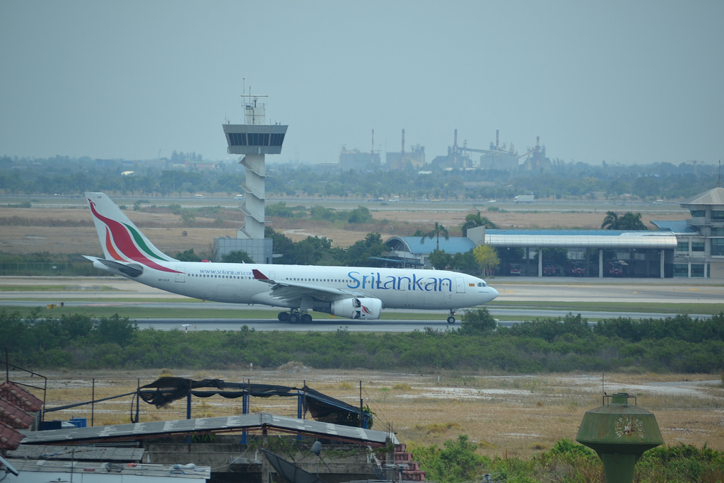 Photo of Srilankan Airlines 4R-ALB, Airbus A330-200