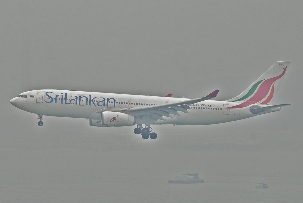Photo of Srilankan Airlines 4R-ALD, Airbus A330-200