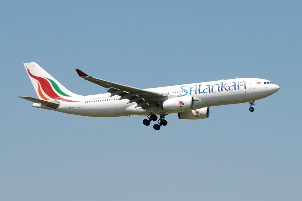 Photo of Srilankan Airlines 4R-ALG, Airbus A330-200