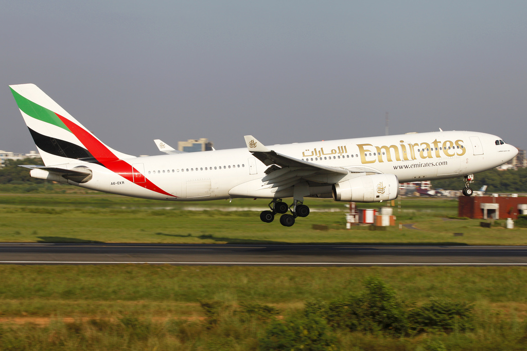 Photo of Emirates Airlines A6-EKR, Airbus A330-200