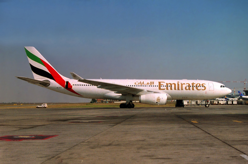 Photo of Emirates Airlines A6-EKX, Airbus A330-200