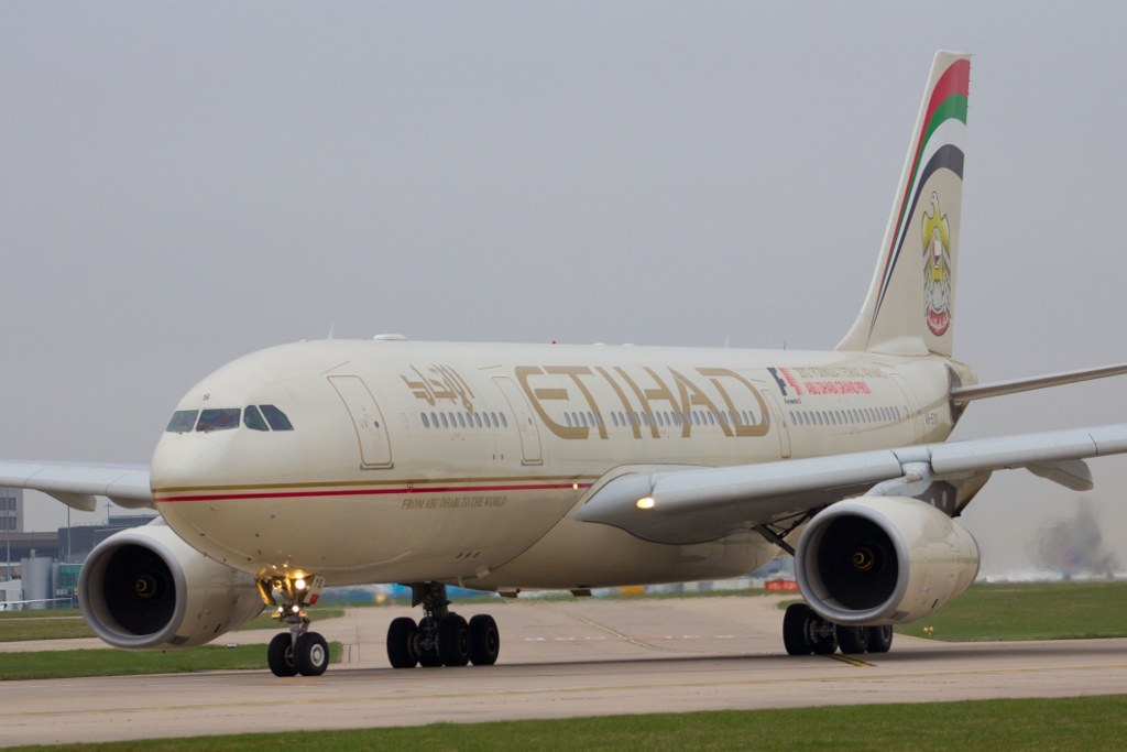 Photo of Etihad Airways A6-EYS, Airbus A330-200