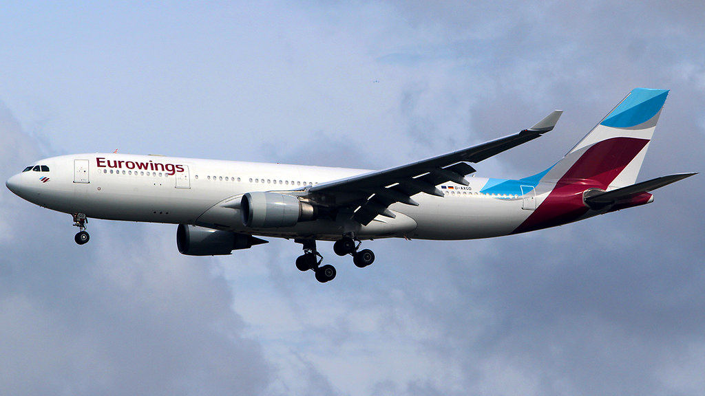 Photo of Eurowings D-AXGD, Airbus A330-200