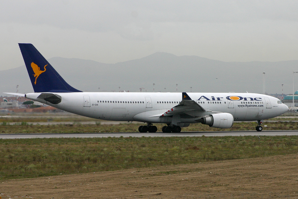 Photo of Alitalia EI-DIR, Airbus A330-200