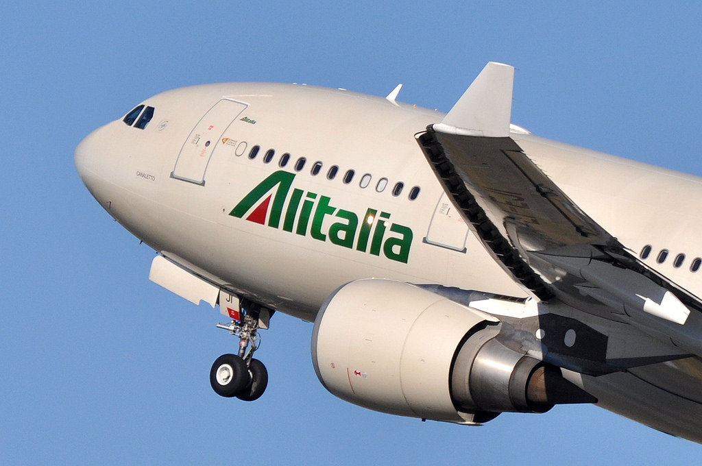 Photo of Alitalia EI-EJI, Airbus A330-200