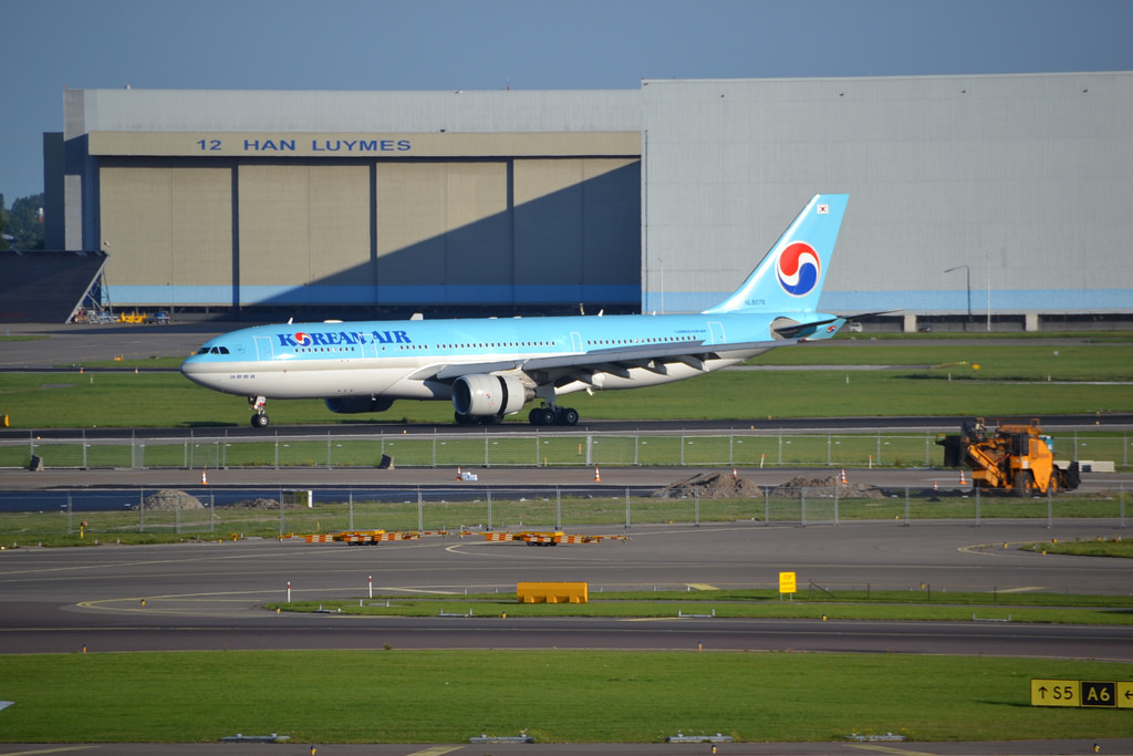 Photo of Korean Airlines HL8276, Airbus A330-200