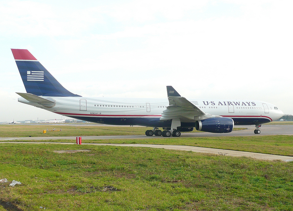 Photo of US Airways N282AY, Airbus A330-200