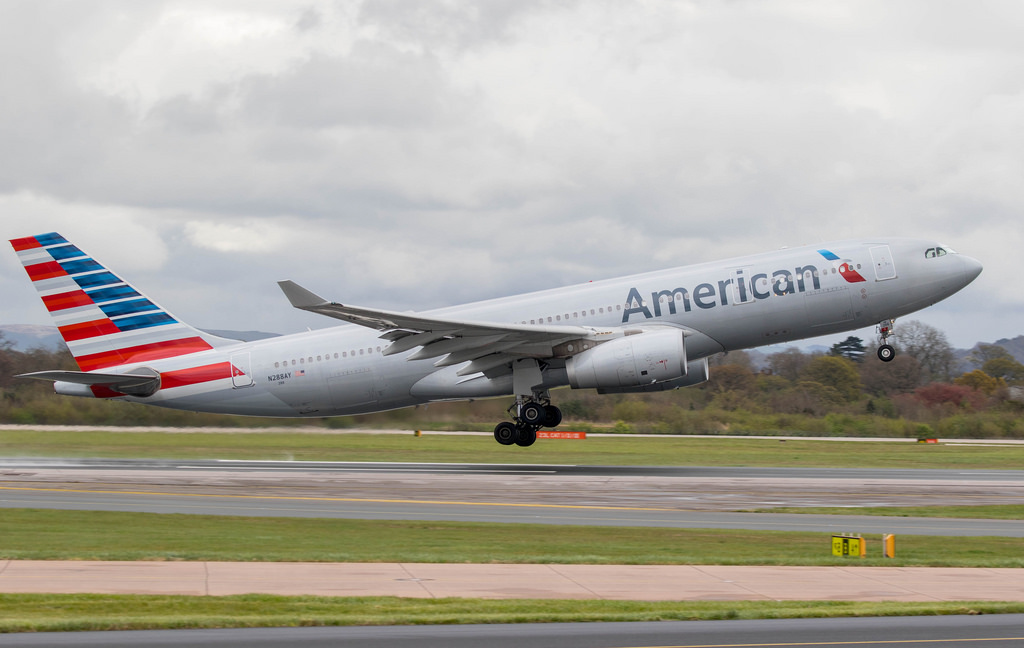 Photo of American Airlines N288AY, Airbus A330-200