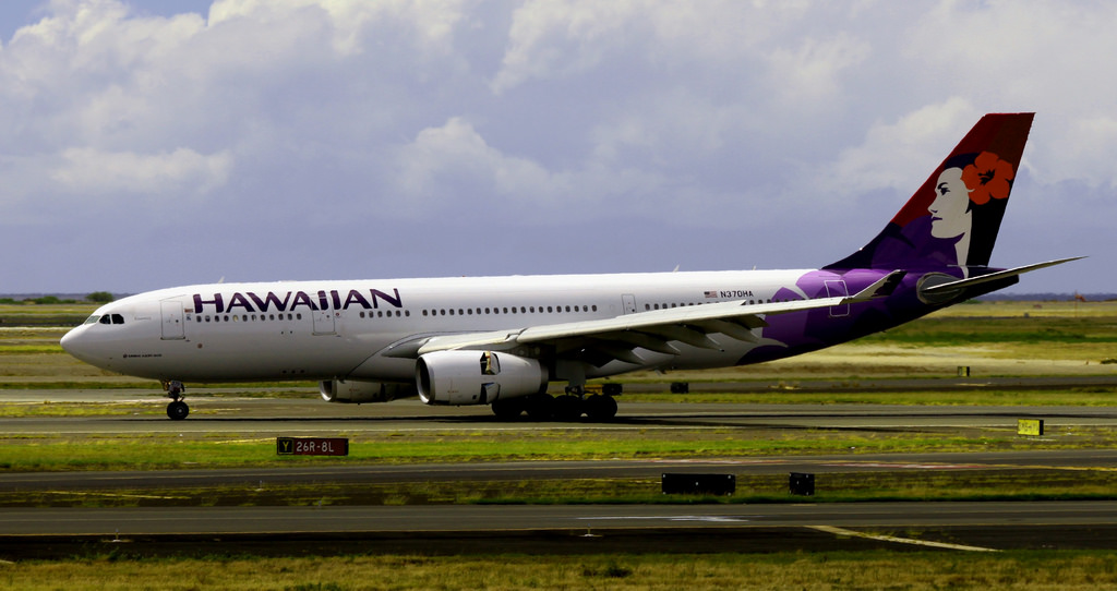 Photo of Hawaiian Airlines N370HA, Airbus A330-200