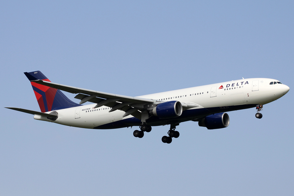Photo of Delta Airlines N851NW, Airbus A330-200