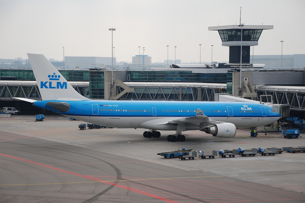 Photo of KLM PH-AOF, Airbus A330-200