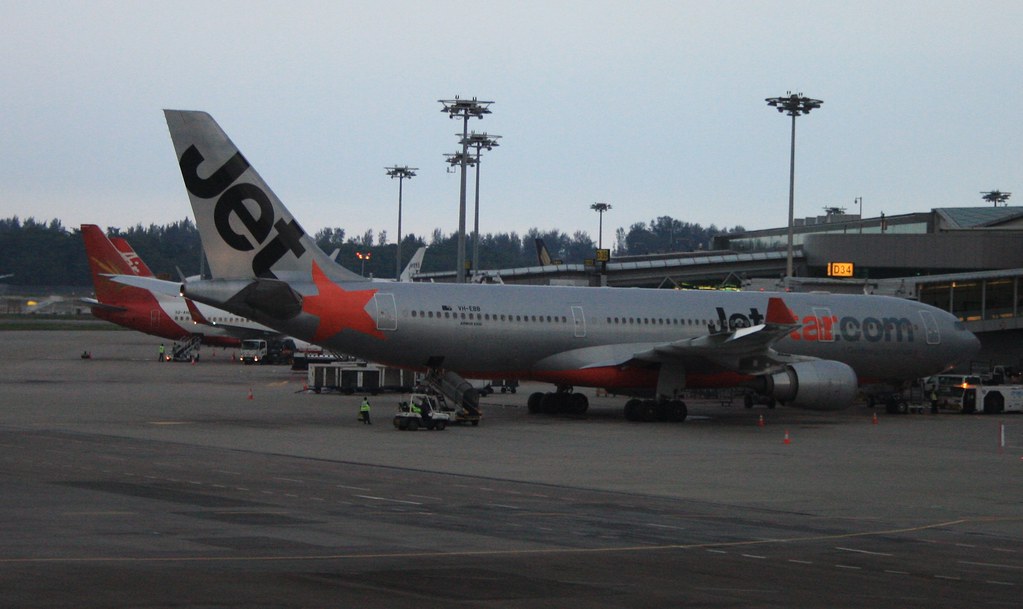 Photo of Qantas VH-EBB, Airbus A330-200