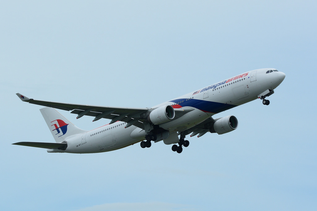 Photo of Malaysia Airlines 9M-MTI, Airbus A330-300