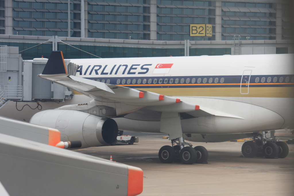 Photo of Singapore Airlines 9V-STH, Airbus A330-300