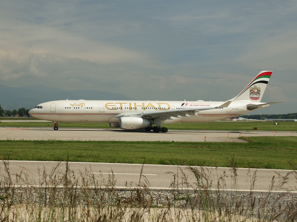 Photo of Etihad Airways A6-AFD, Airbus A330-300