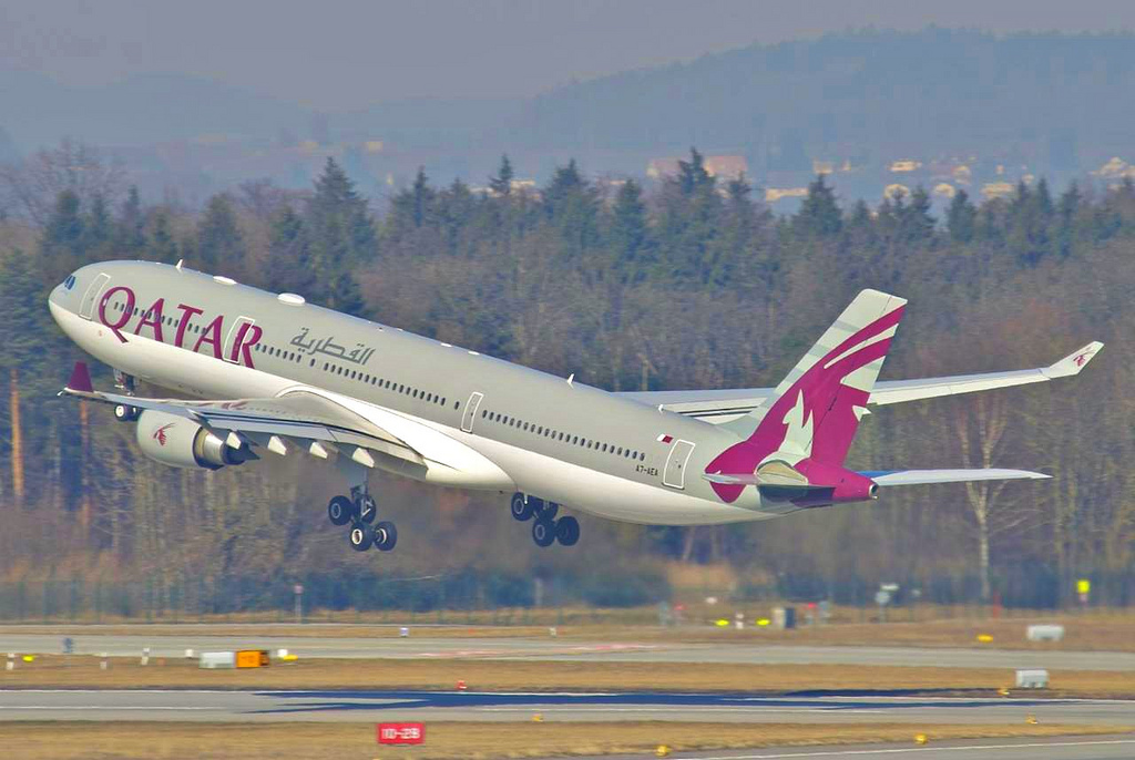 Photo of Qatar Airways A7-AEA, Airbus A330-300