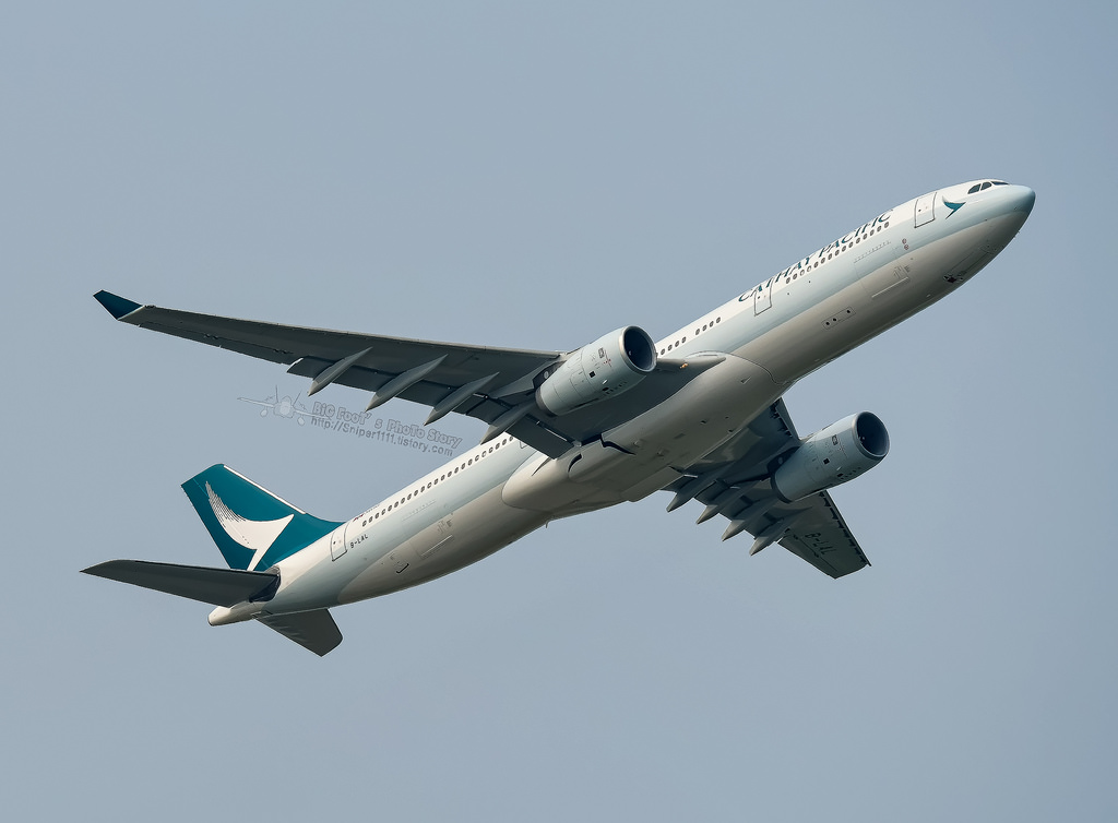 Photo of Cathay Pacific B-LAL, Airbus A330-300