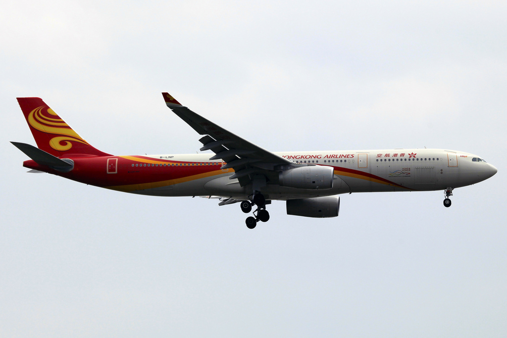 Photo of Hong Kong Airlines B-LNP, Airbus A330-300