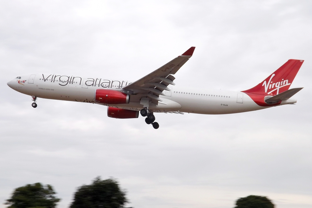 Photo of Virgin Atlantic G-VLUV, Airbus A330-300