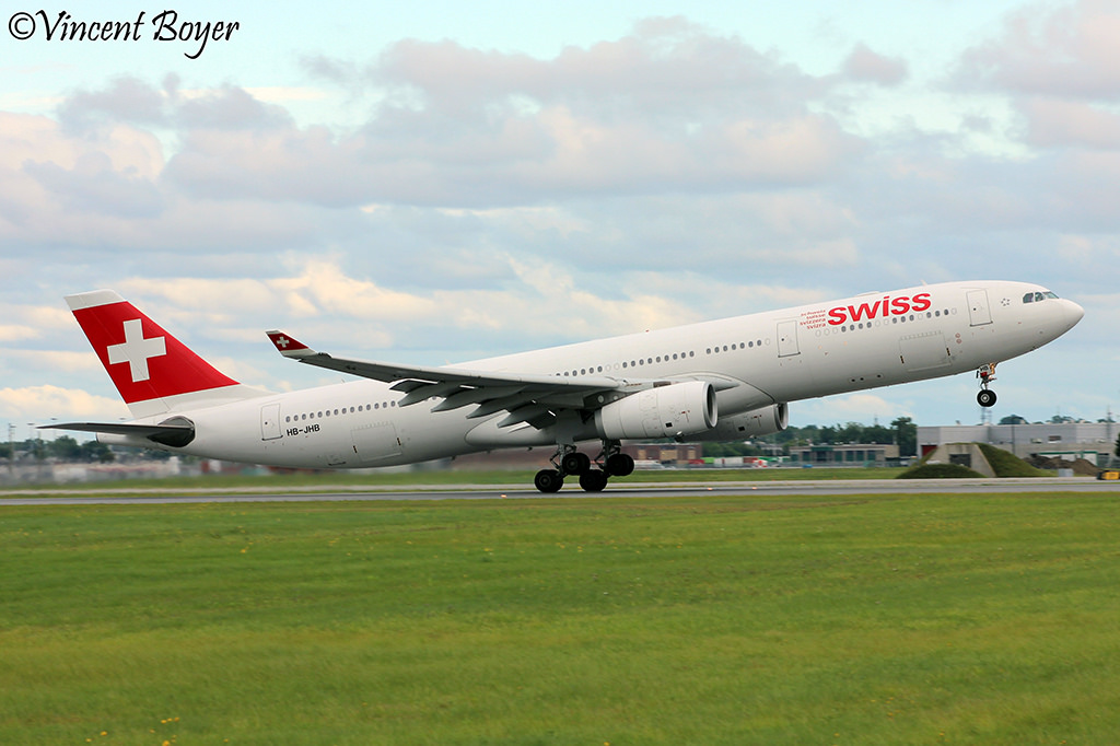 Photo of Swiss International Airlines HB-JHB, Airbus A330-300