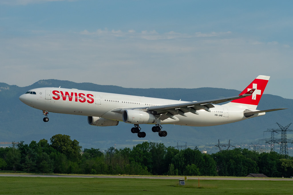 Photo of Swiss International Airlines HB-JHE, Airbus A330-300