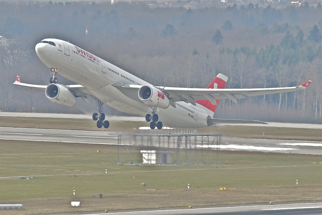 Photo of Swiss HB-JHG, Airbus A330-300